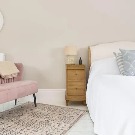 Stylish And Homely 1 Bed Edwardian Coach House Colchester Exterior photo