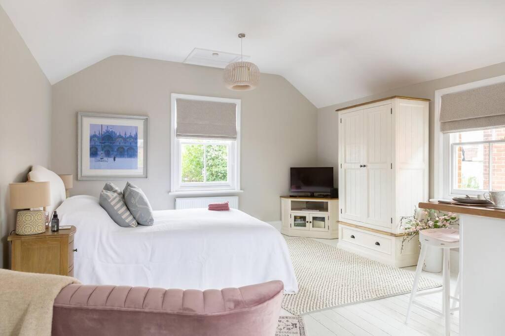 Apartment Stylish And Homely 1 Bed Edwardian Coach House